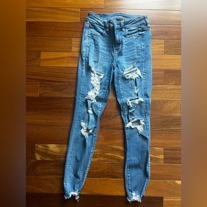 Women’s Size 2 American Eagle Next Level Stretch Jeggings. Excellent Condition.